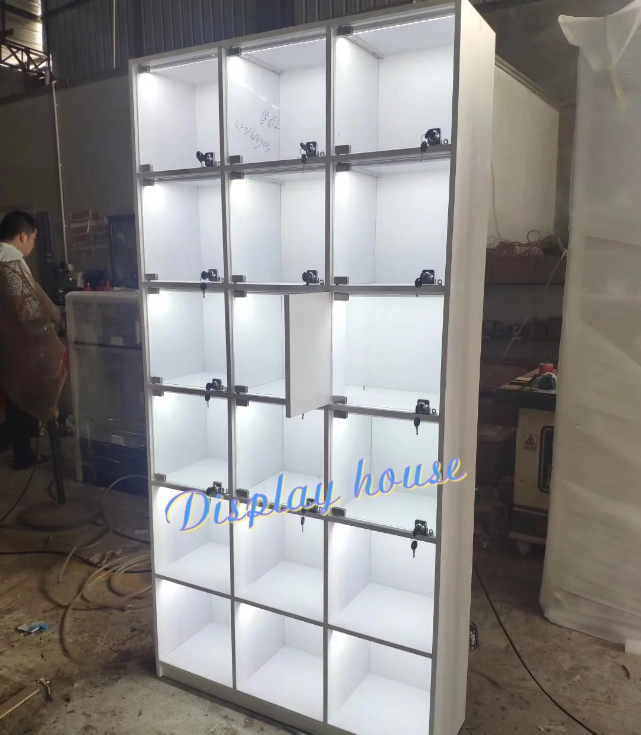 商用格仔櫃：圖片 3